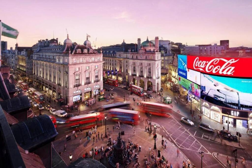 Stylish Sleep6 Flat At Iconic Piccadilly Circusvr6 Lägenhet London Exteriör bild